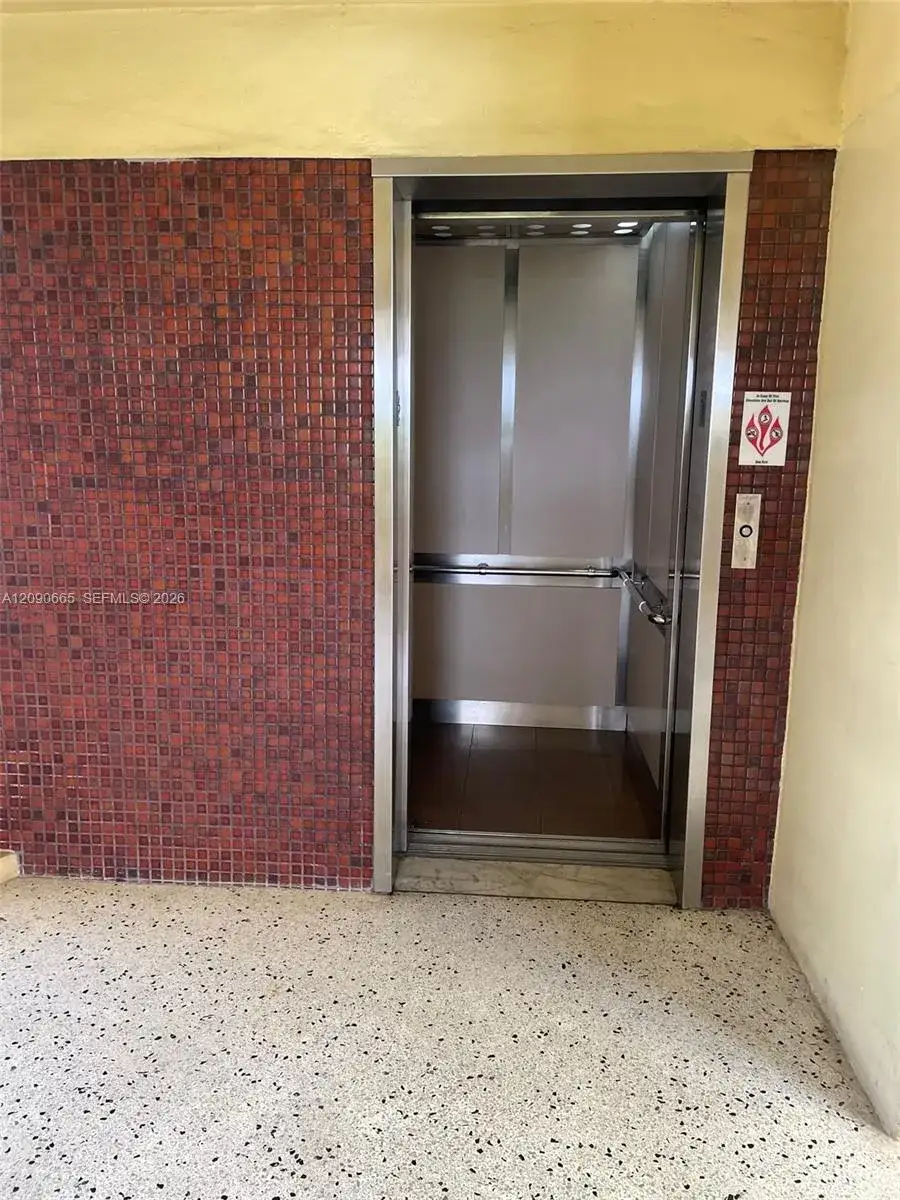 2690 SW 22nd Ave # 504, Miami FL 33133 photo 3