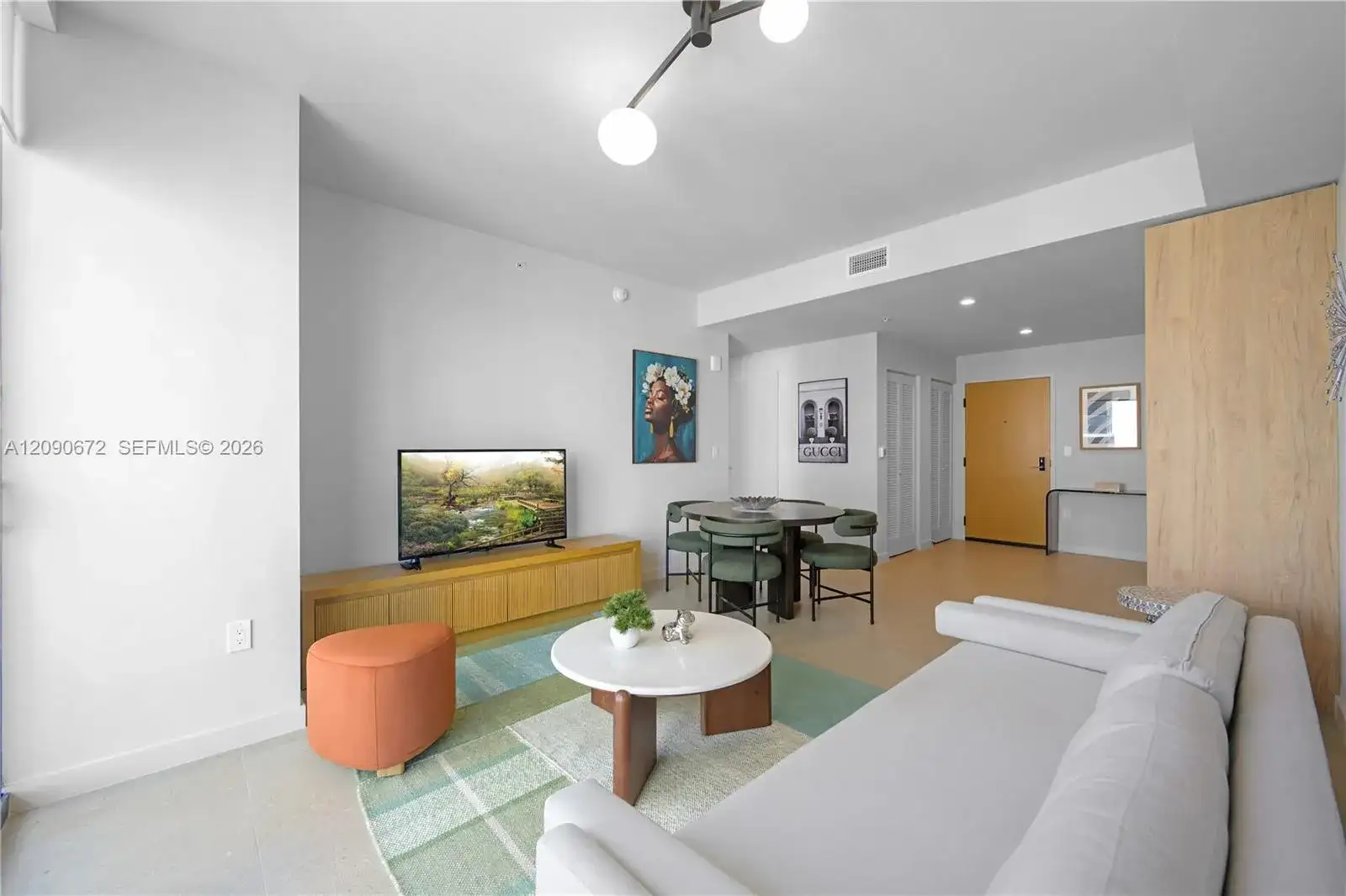 11 NE 6th St # 2411, Miami FL 33132 photo 3