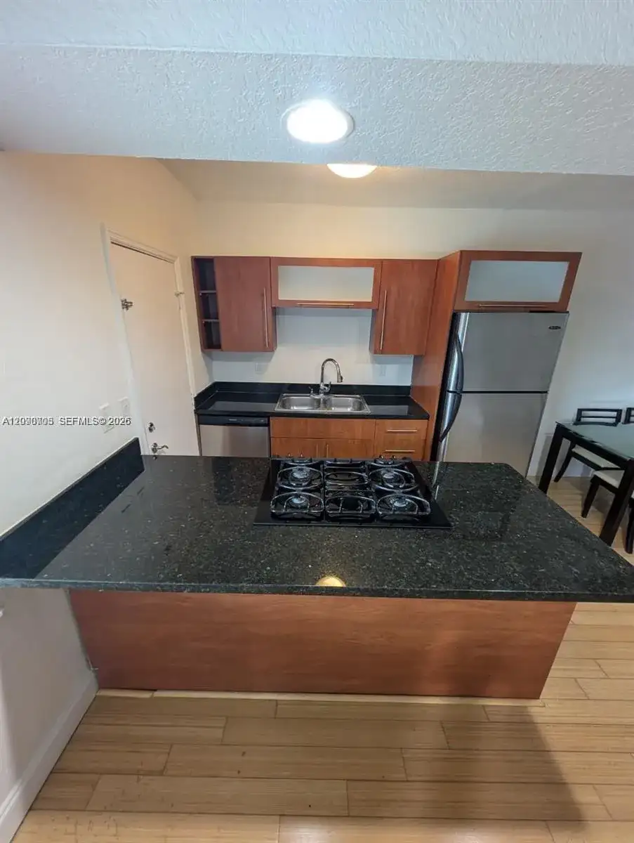 10101 W Bay Harbor Dr # 9, Bay Harbor Islands FL 33154 photo 2