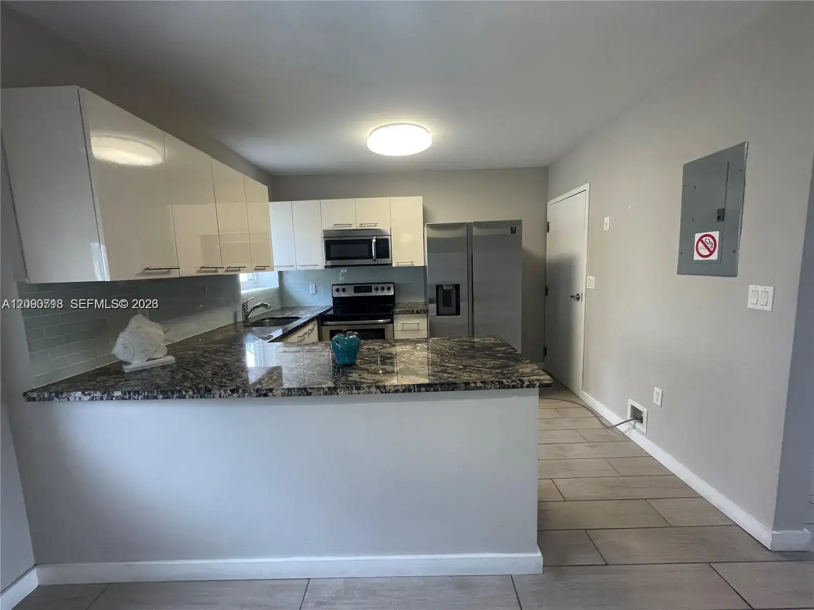 625 77th St # 4, Miami Beach FL 33141 photo 5