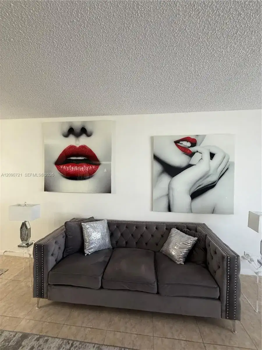 2500 Parkview Dr # 907, Hallandale Beach FL 33009 photo 2