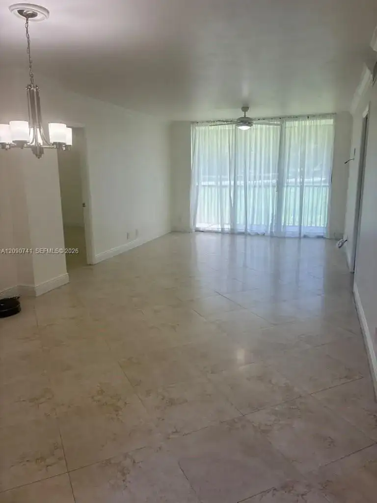 3101 N Country Club Dr # 107, Aventura FL 33180 photo 5