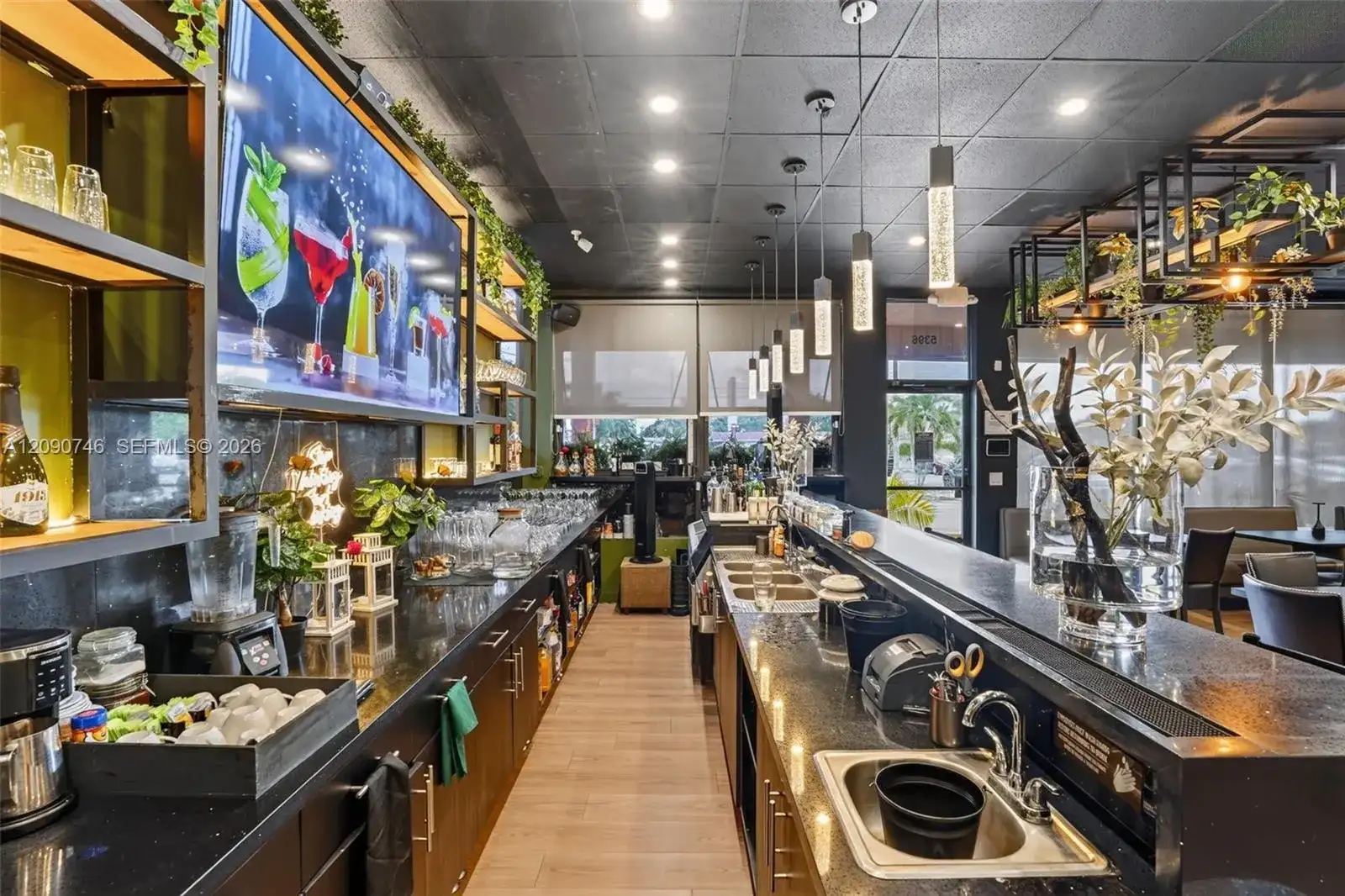 Turnkey Restaurant For Sale in Hialeah Fully Equip, Hialeah FL 33012 photo 5