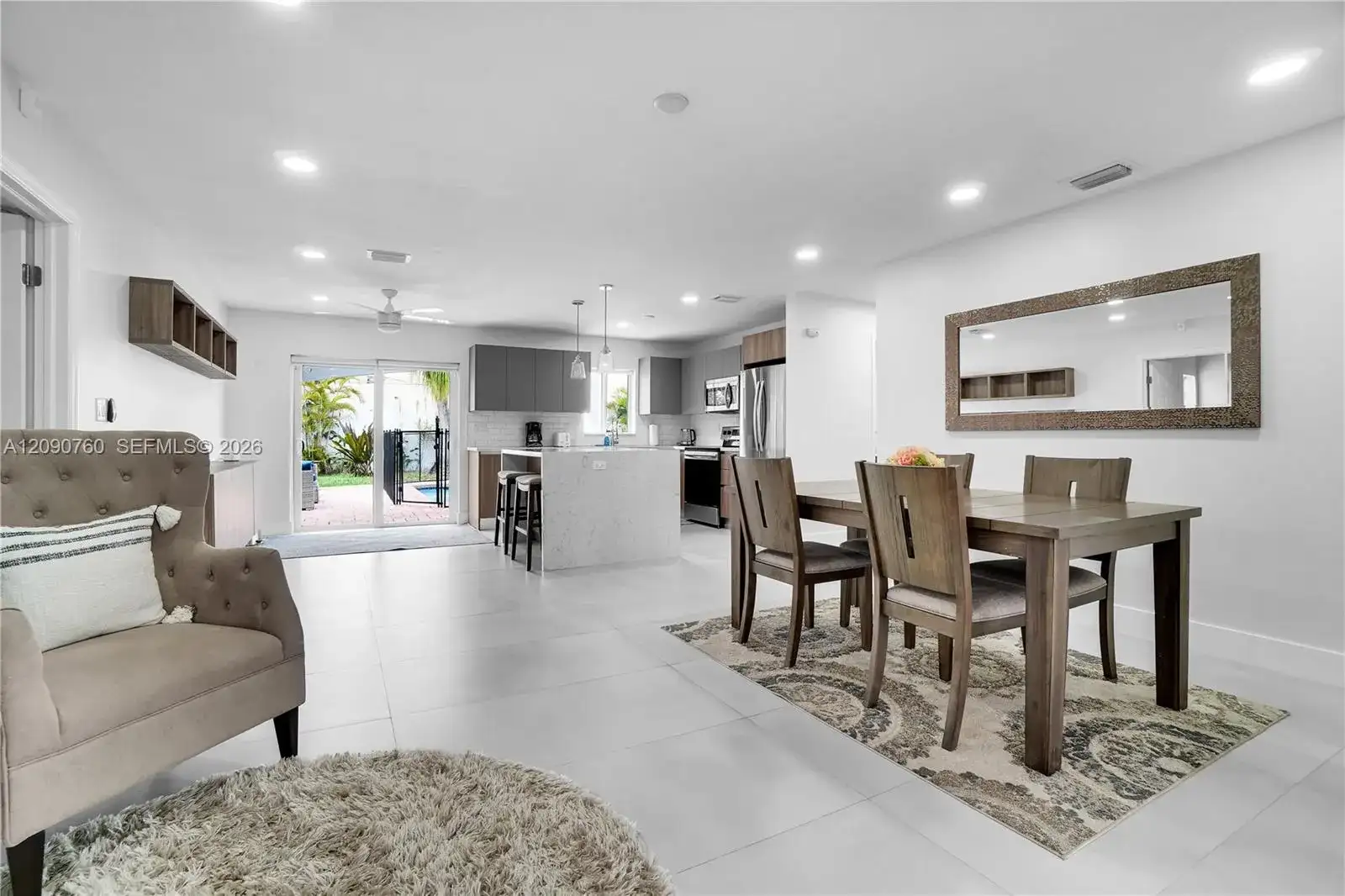 617 NW 30th Ct, Wilton Manors FL 33311 photo 3