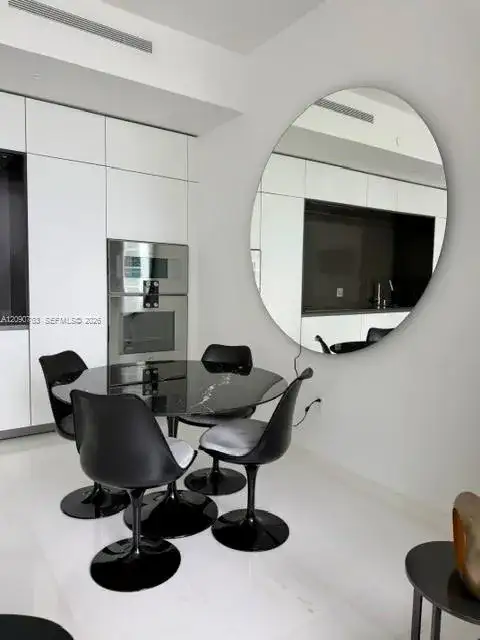 300 Biscayne Boulevard Way # 3308W, Miami FL 33131 photo 4
