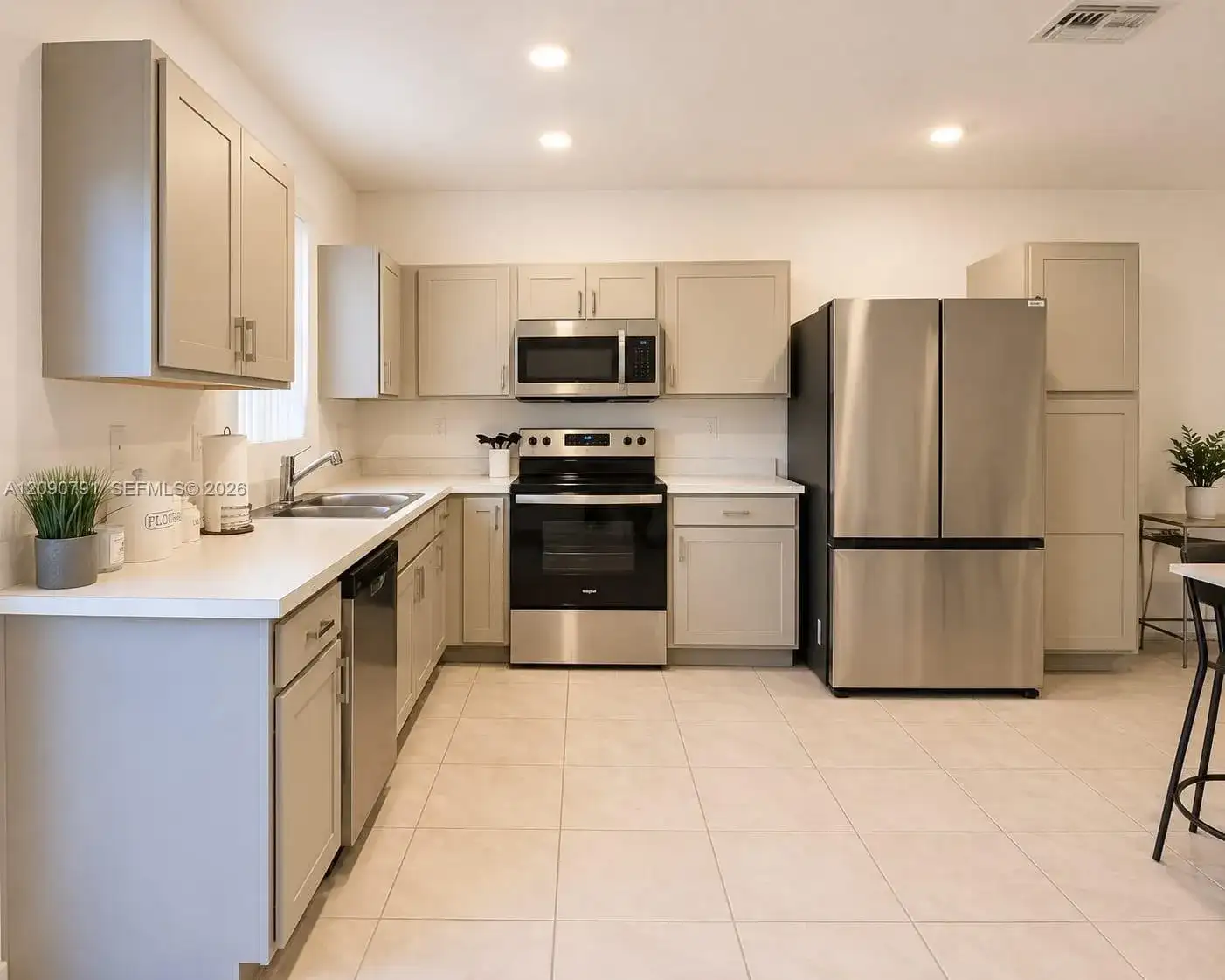 364 NW 8th Ct # 364, Pompano Beach FL 33060 photo 4