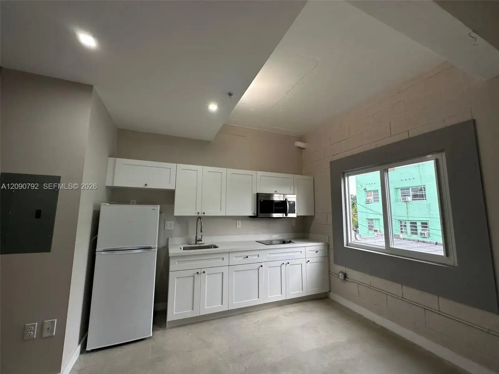320 SW 13th Ave # 302, Miami FL 33135 photo 5