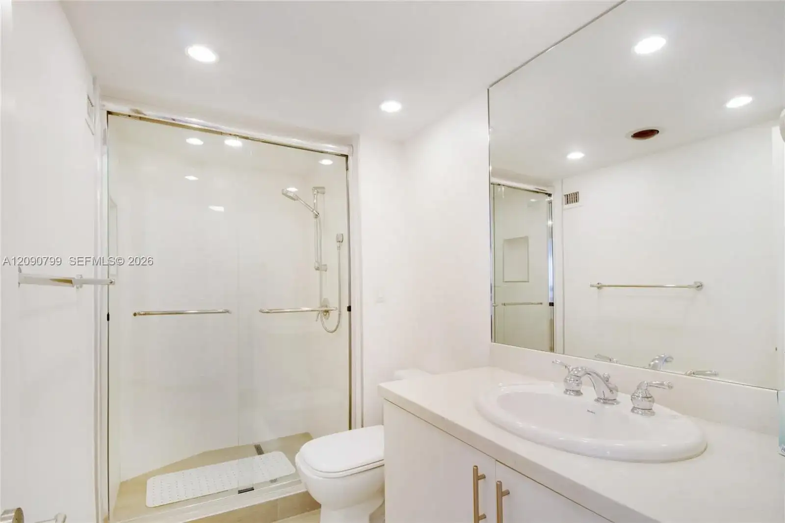 1111 Crandon Blvd # B606, Key Biscayne FL 33149 photo 4