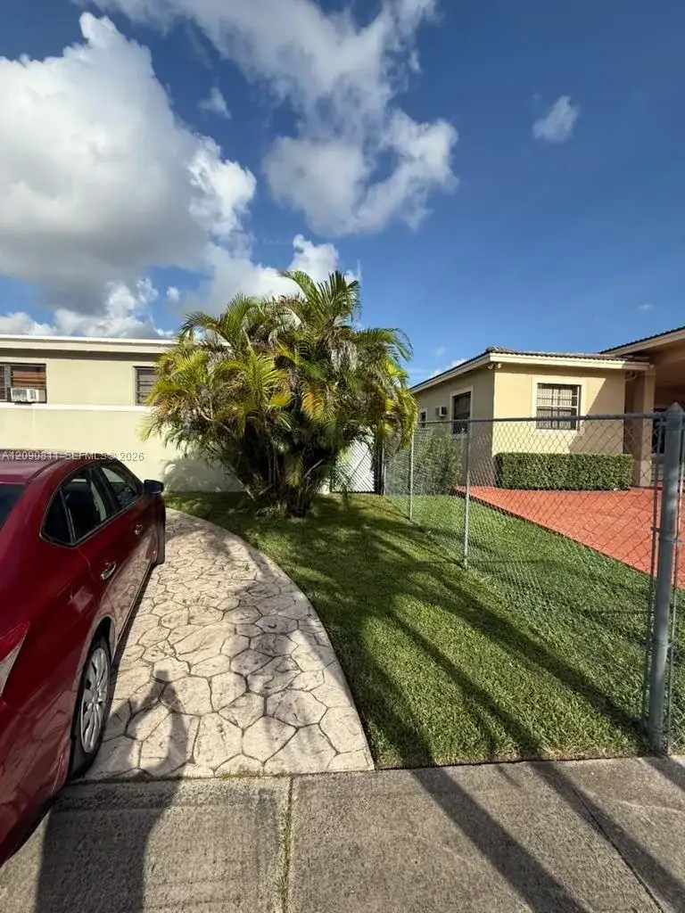 3121 SW 84th Ct, Miami FL 33155 photo 4