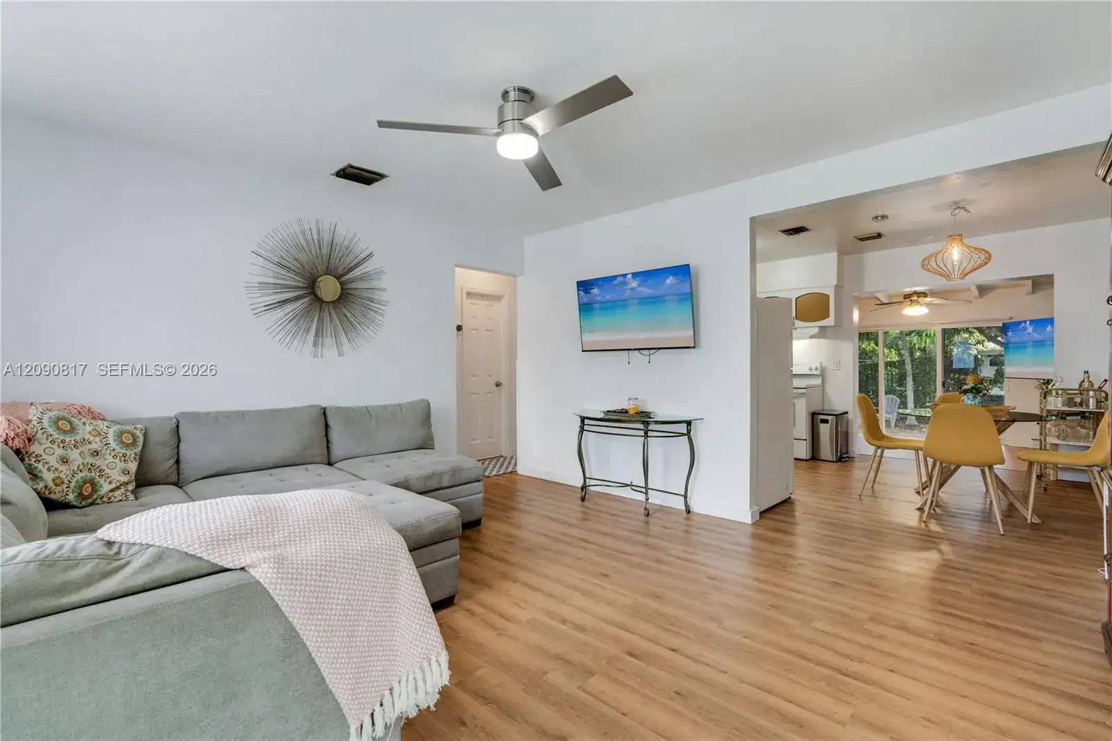 1238 NW 57th St, Miami FL 33142 photo 3