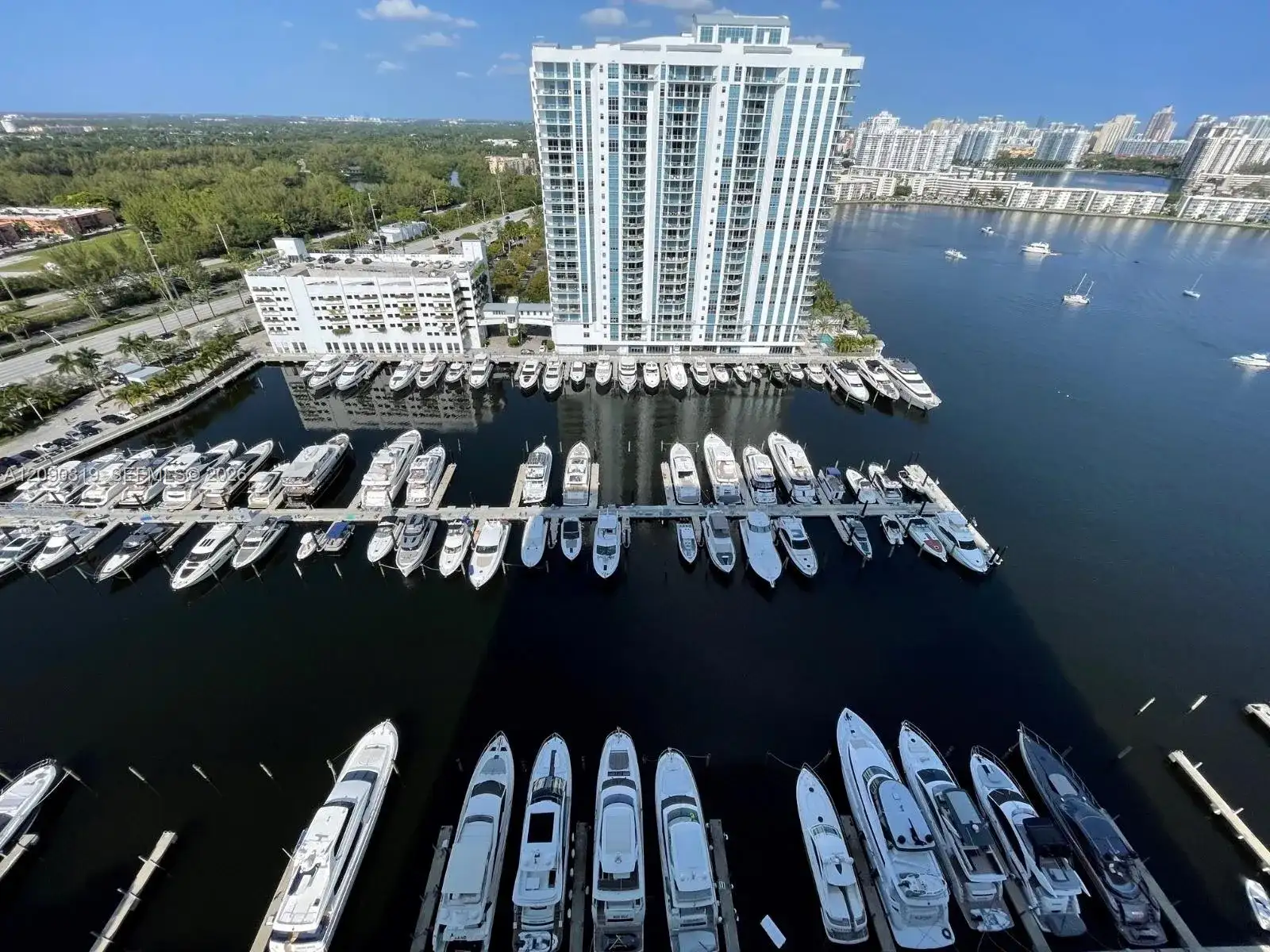 17211 Biscayne Blvd BS-62, North Miami Beach FL 33160 photo 2