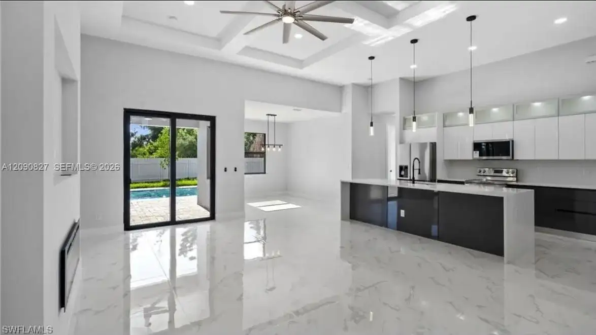 411 SW 19 ave, Cape Coral FL 33991 photo 4