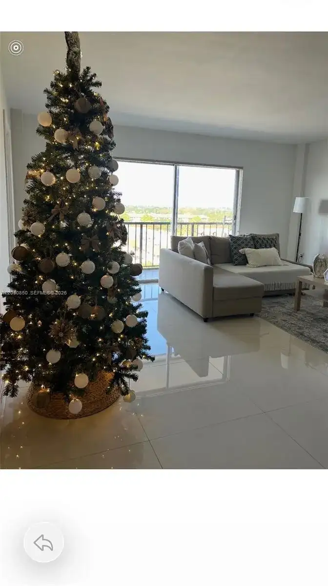 4174 Inverrary Dr # 1011, Lauderhill FL 33319 photo 5