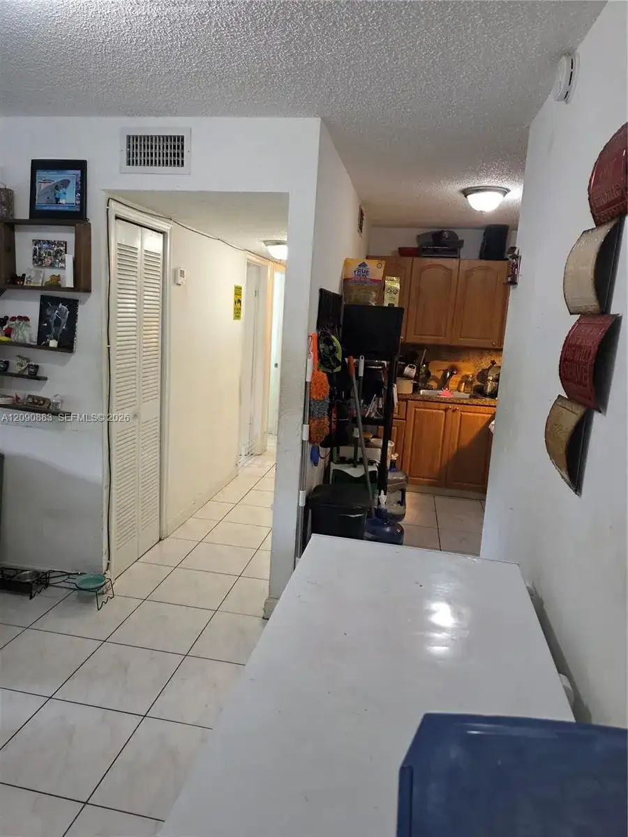 2565 W 56th St # 206, Hialeah FL 33016 photo 3