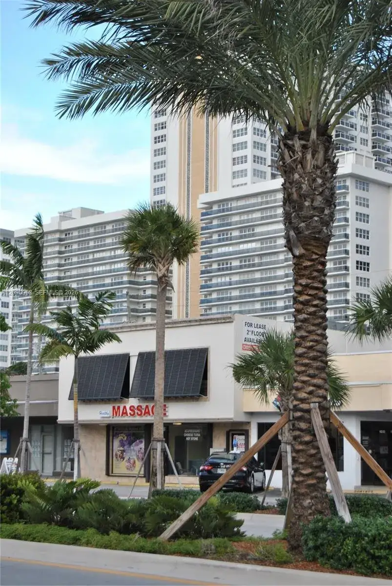 3418 N Ocean Blvd, Fort Lauderdale FL 33308