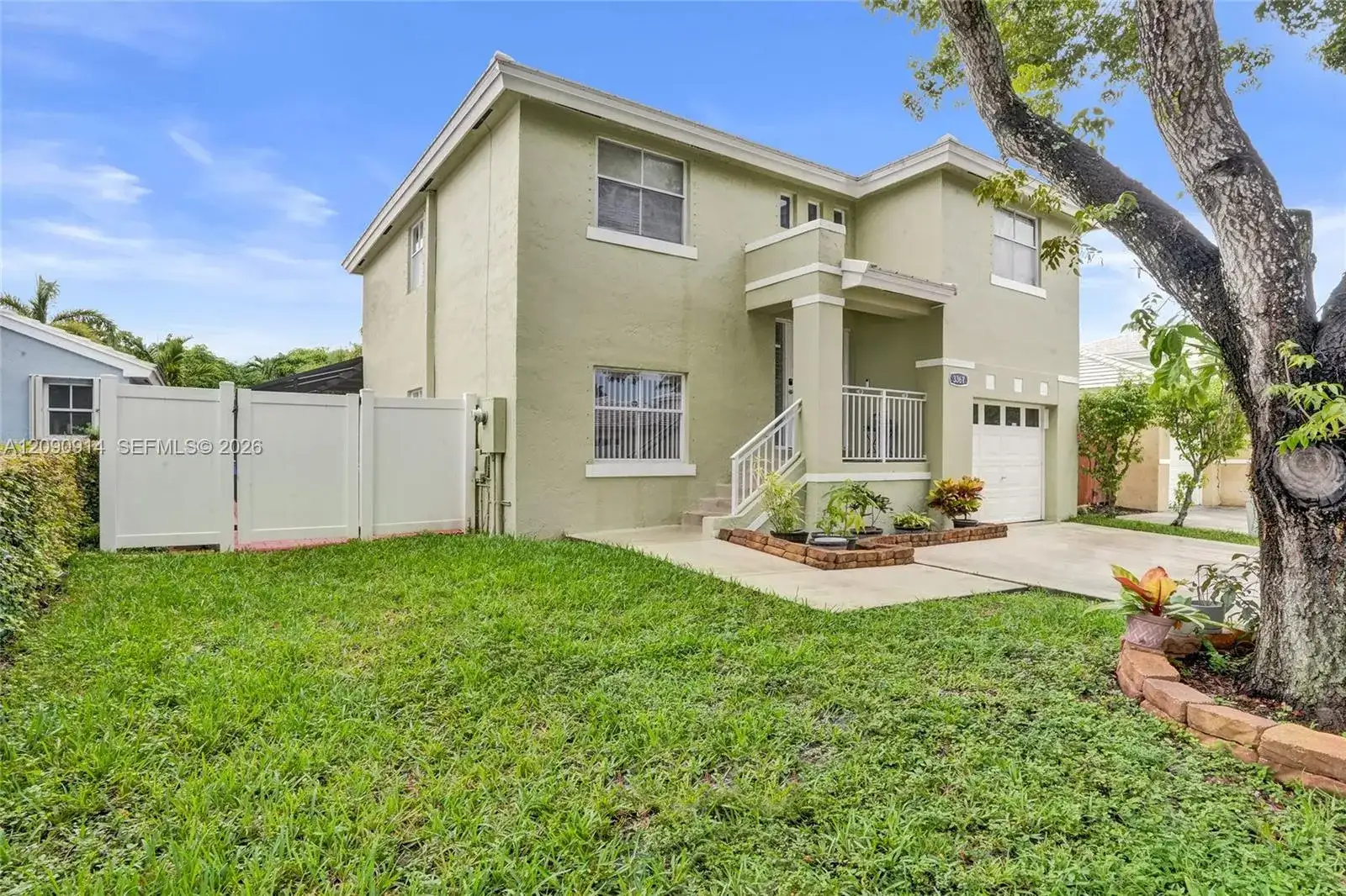 3367 Bonito Ln, Margate FL 33063 photo 2