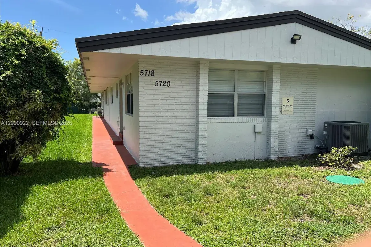 5718 Lincoln St # 5718, Hollywood FL 33021