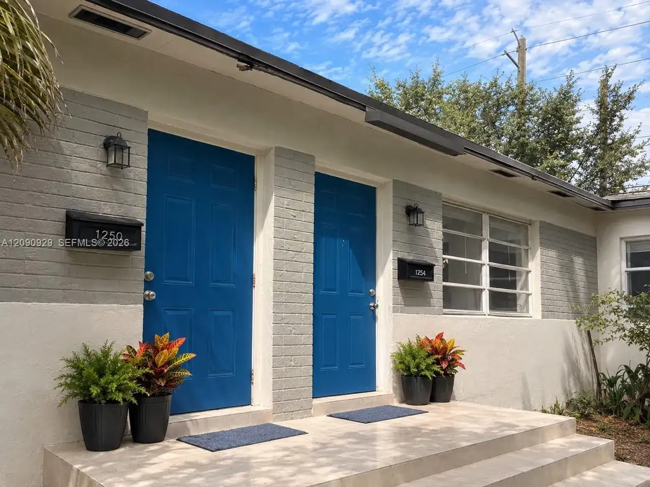 1250 NW 58th St, Miami FL 33142 photo 2