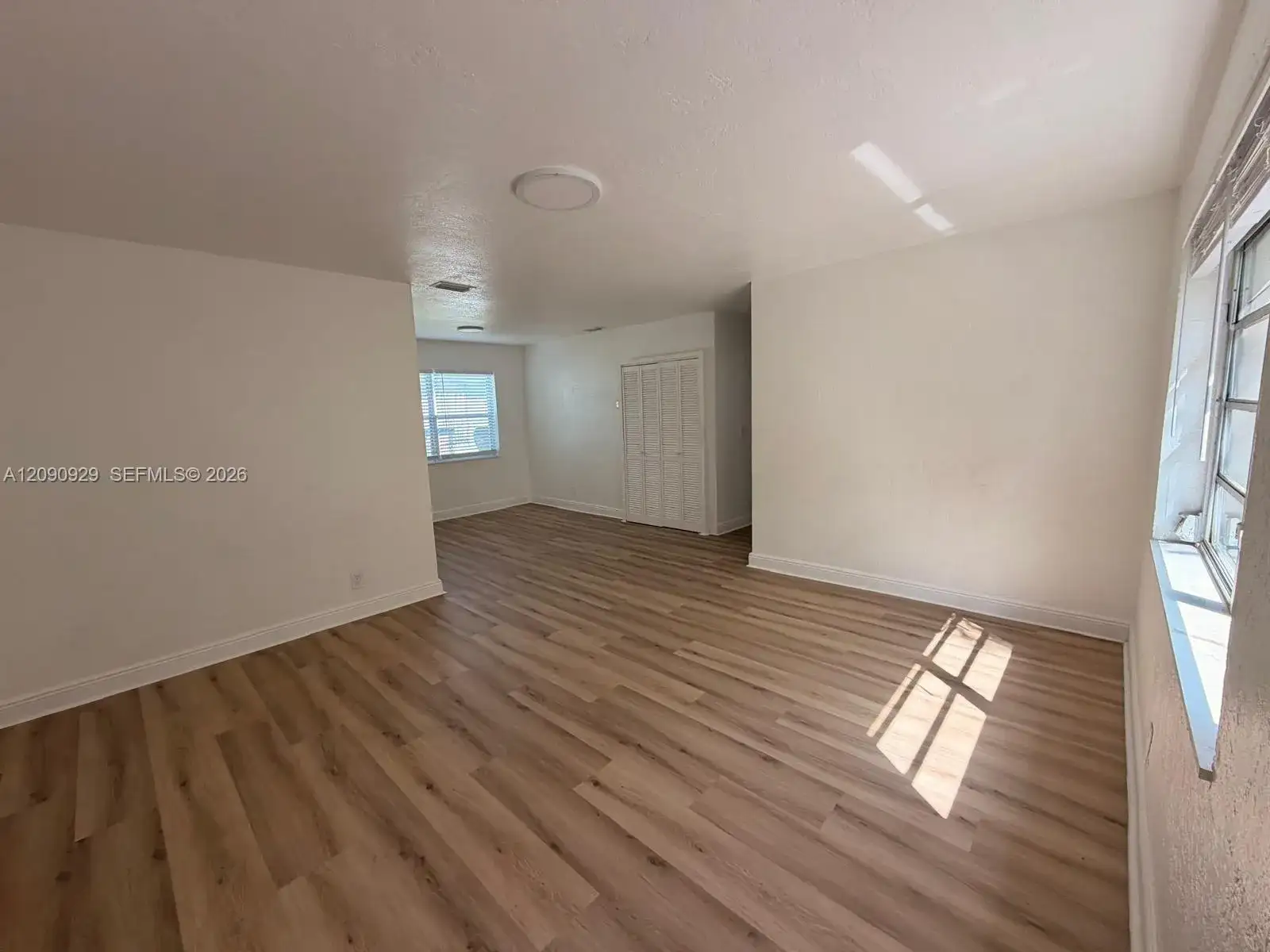 1250 NW 58th St, Miami FL 33142 photo 5