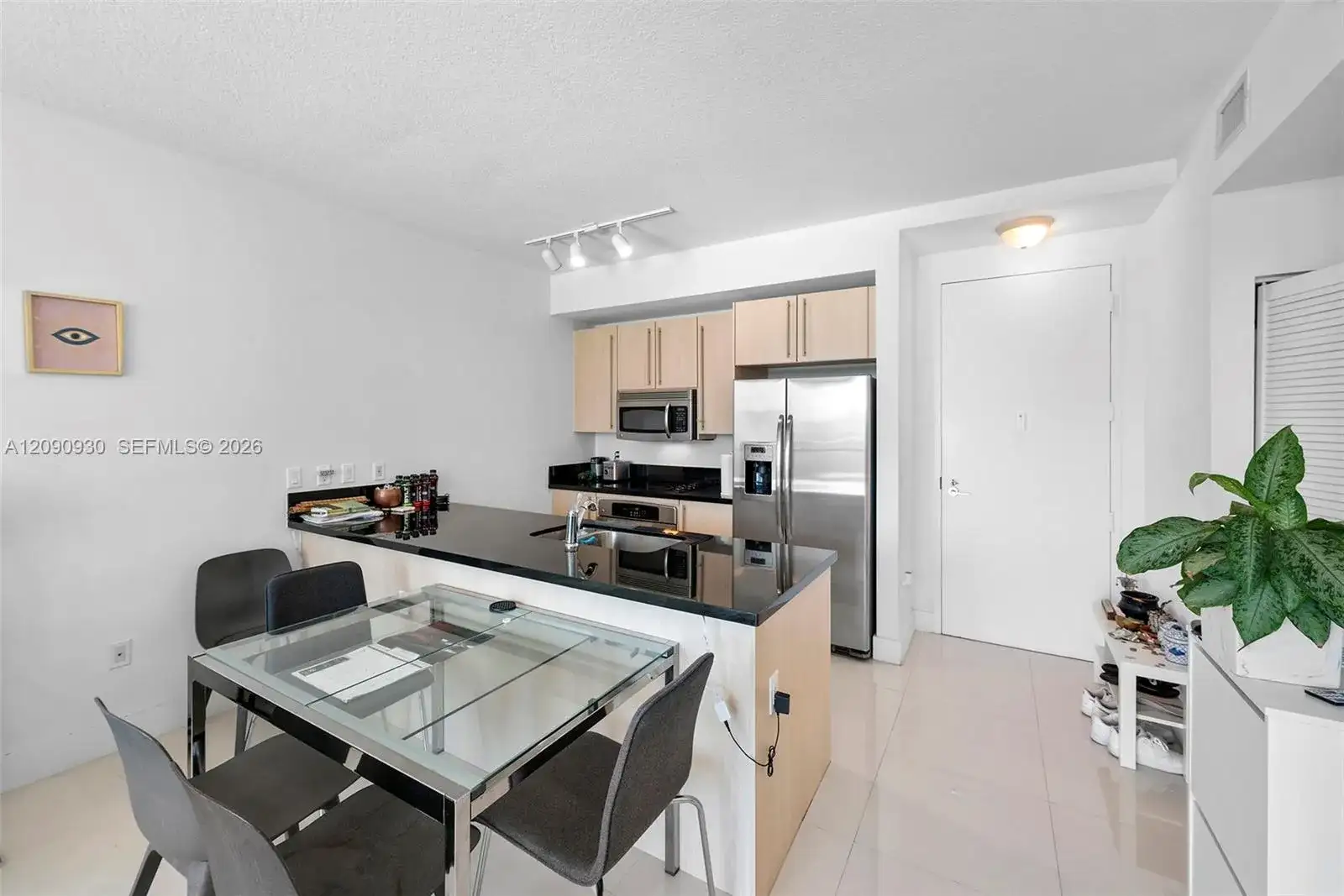 79 SW 12 St, Miami FL 33130 photo 4