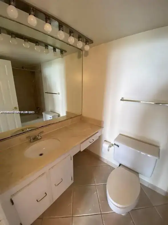 6770 Indian Creek Dr # 14K, Miami Beach FL 33141 photo 5