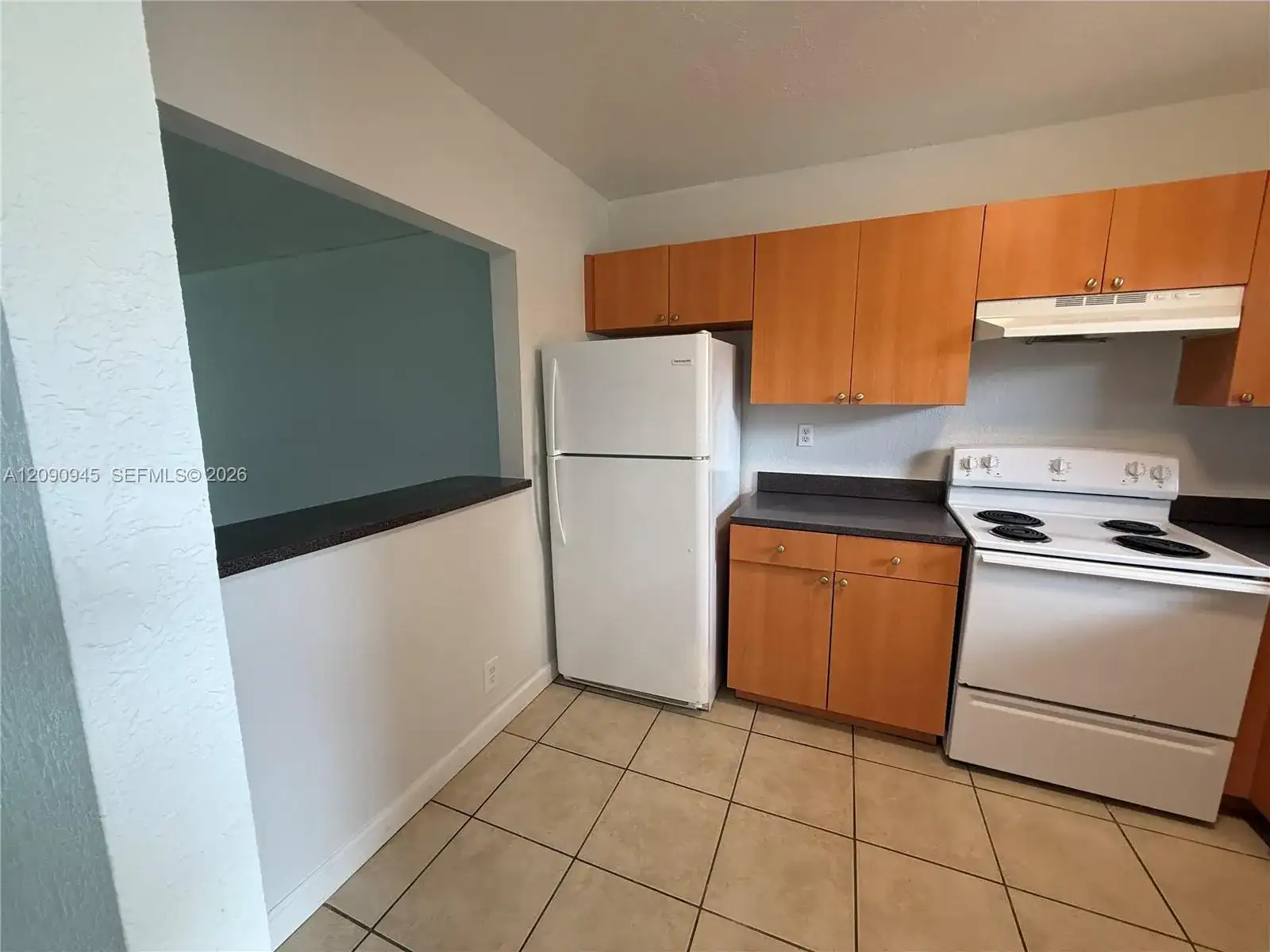 4865 NW 9th Dr # 4865, Plantation FL 33317 photo 2