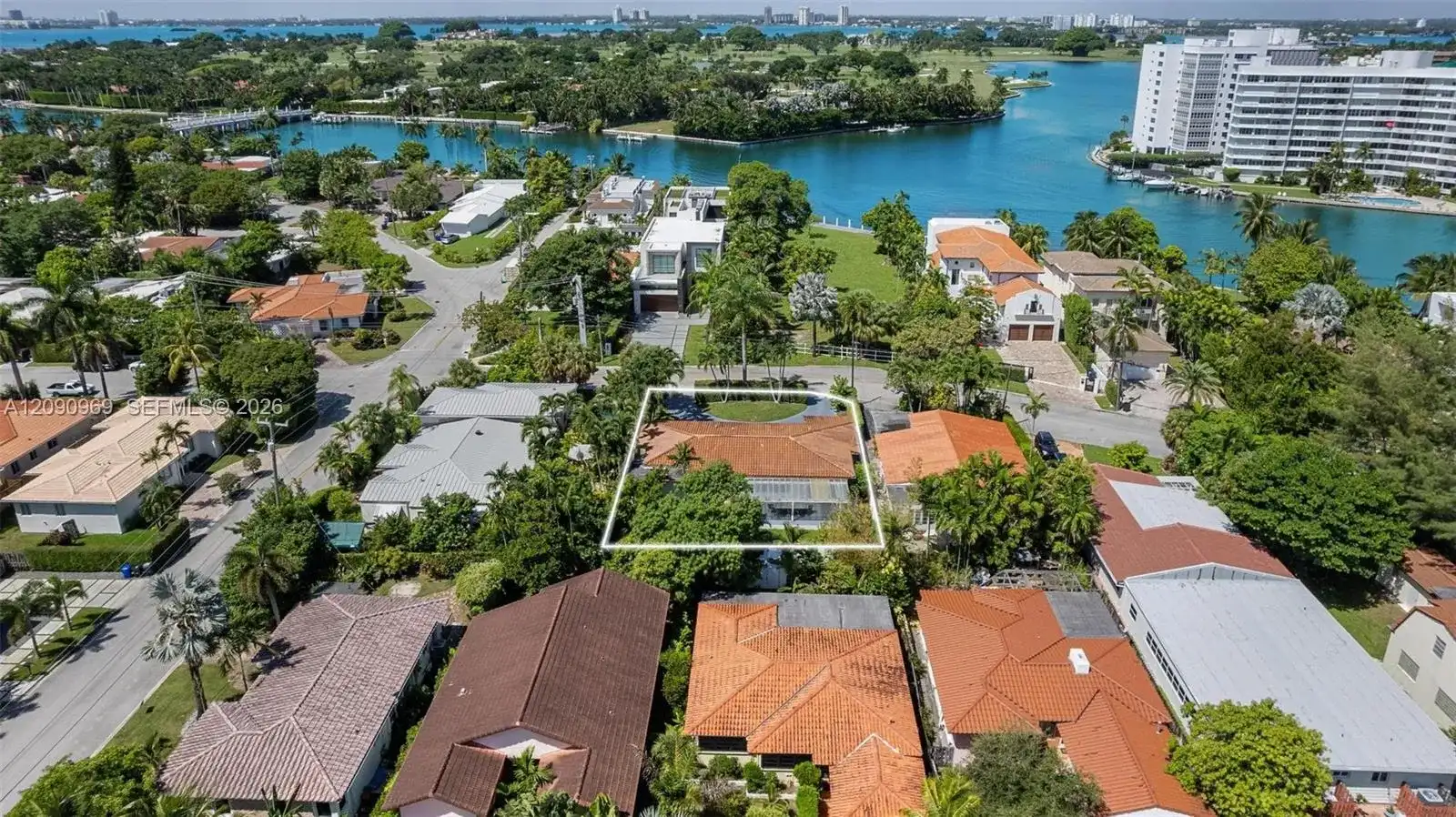 9217 Bay Dr, Surfside FL 33154