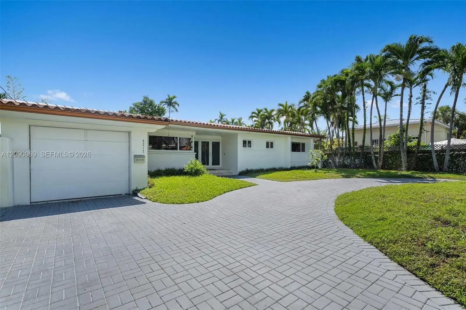 9217 Bay Dr, Surfside FL 33154 photo 4