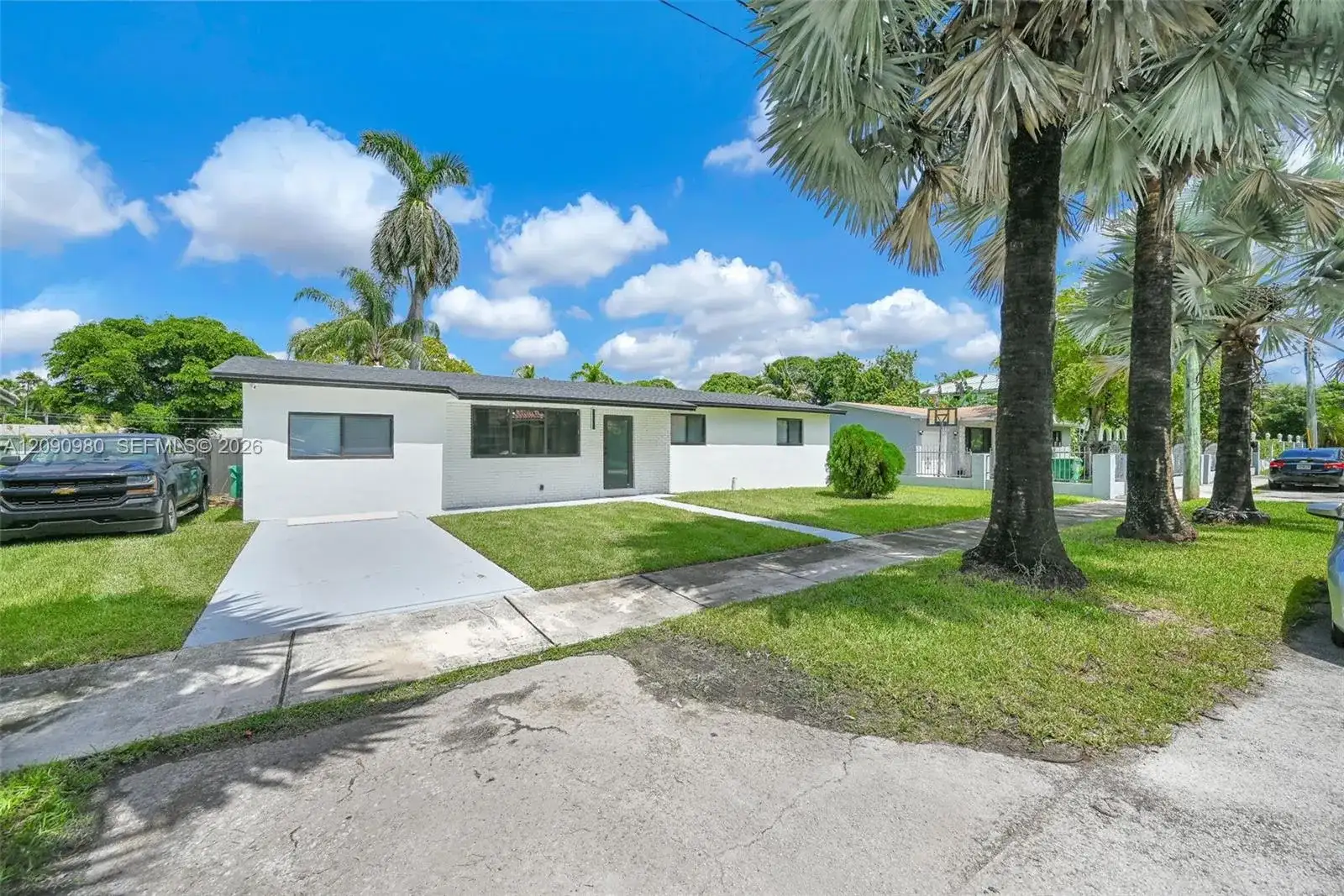 51 NW 161st St, Miami FL 33169 photo 3