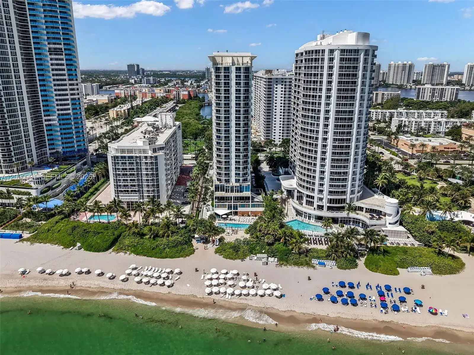 17375 Collins Ave # 2305, Sunny Isles Beach FL 33160 photo 2