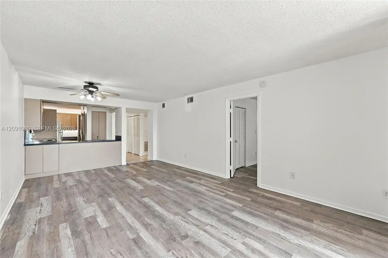 6800 Cypress Rd # 411, Plantation FL 33317 photo 4
