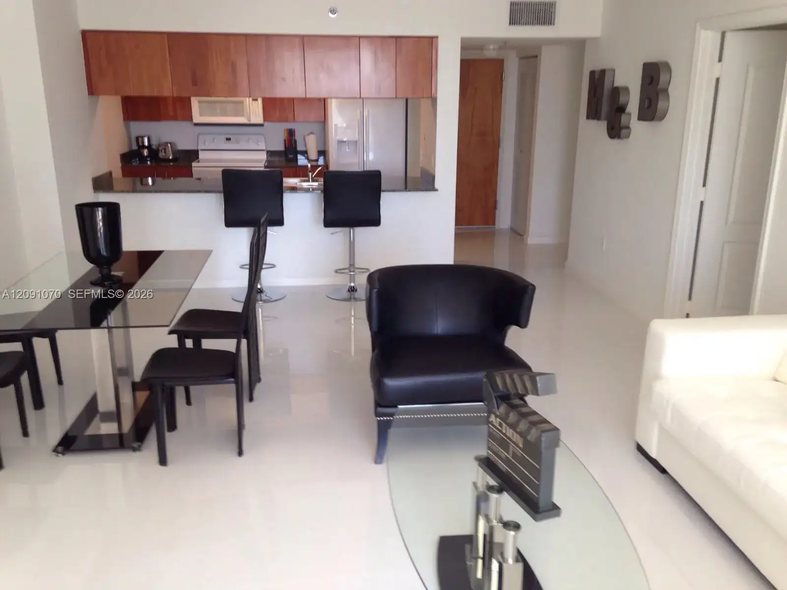 1200 Brickell Bay Dr # 3121, Miami FL 33131 photo 5