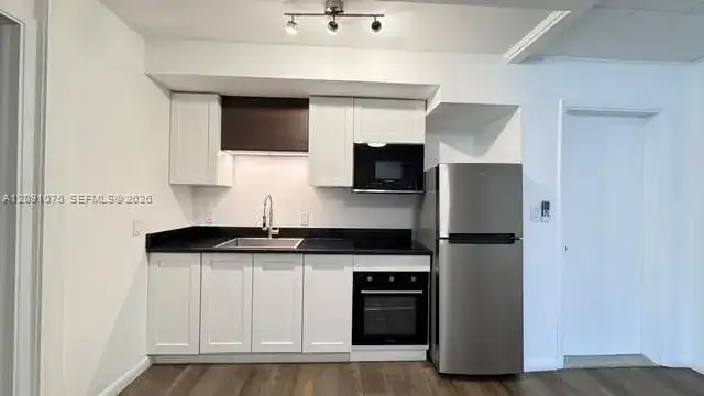 1311 Bayview Dr # 1309A, Fort Lauderdale FL 33304 photo 4