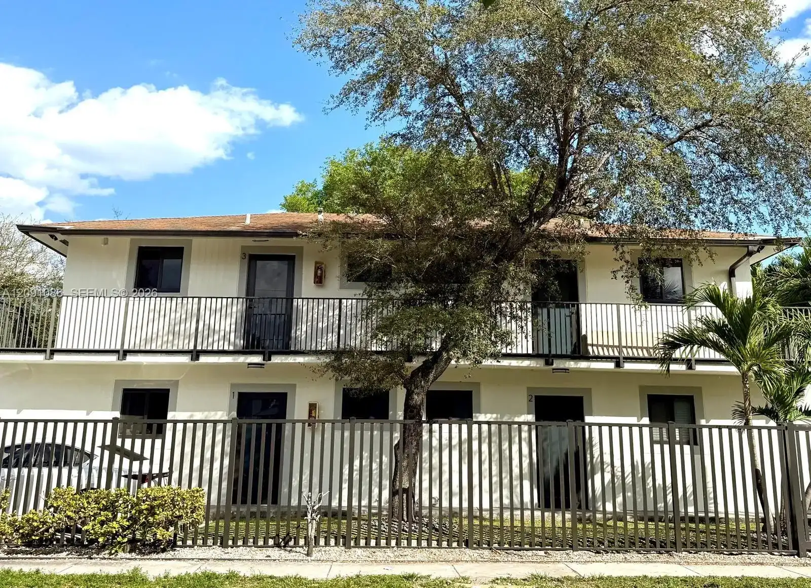 1278 SW 2nd St # 4, Miami FL 33135