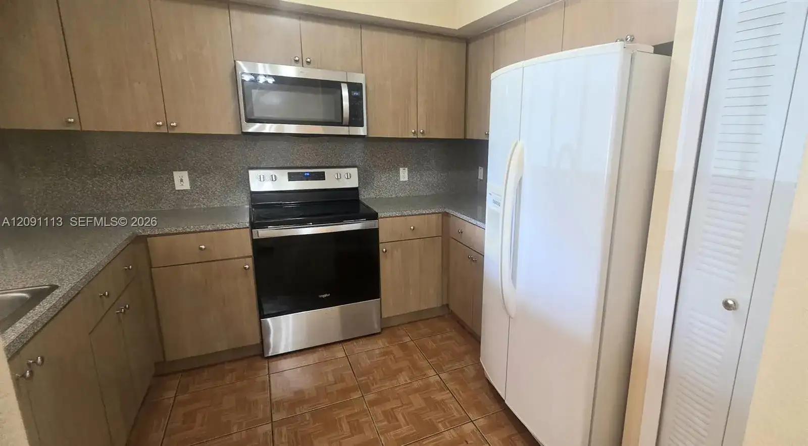 9300 Fontainebleau Blvd # E213, Miami FL 33172 photo 4