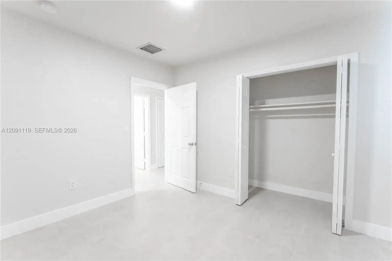 10825 SW 221st St, Miami FL 33170 photo 4