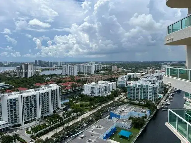 3330 NE 190th St, Aventura FL 33180 photo 5