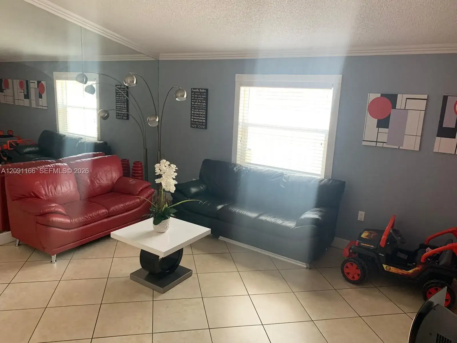 6940 W 25th Ln, Hialeah FL 33016 photo 3