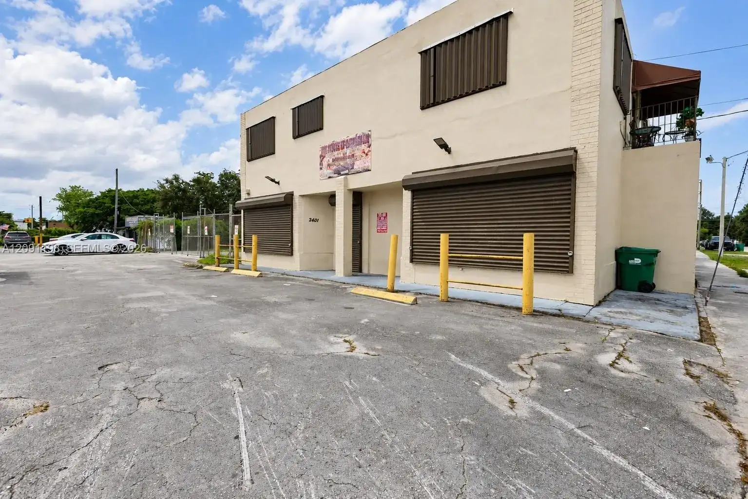 2401 NW 79th St, Miami FL 33147 photo 2