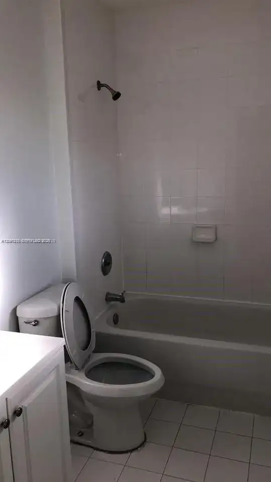 608 SW 7th ter # 608, Florida City FL 33034 photo 5
