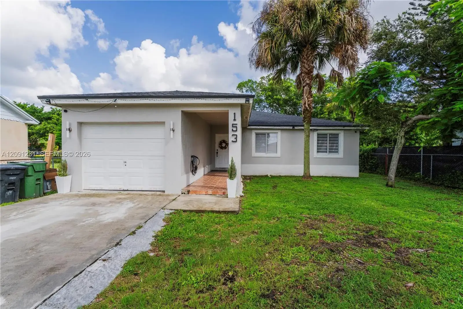 153 NW 6th St, Homestead FL 33030