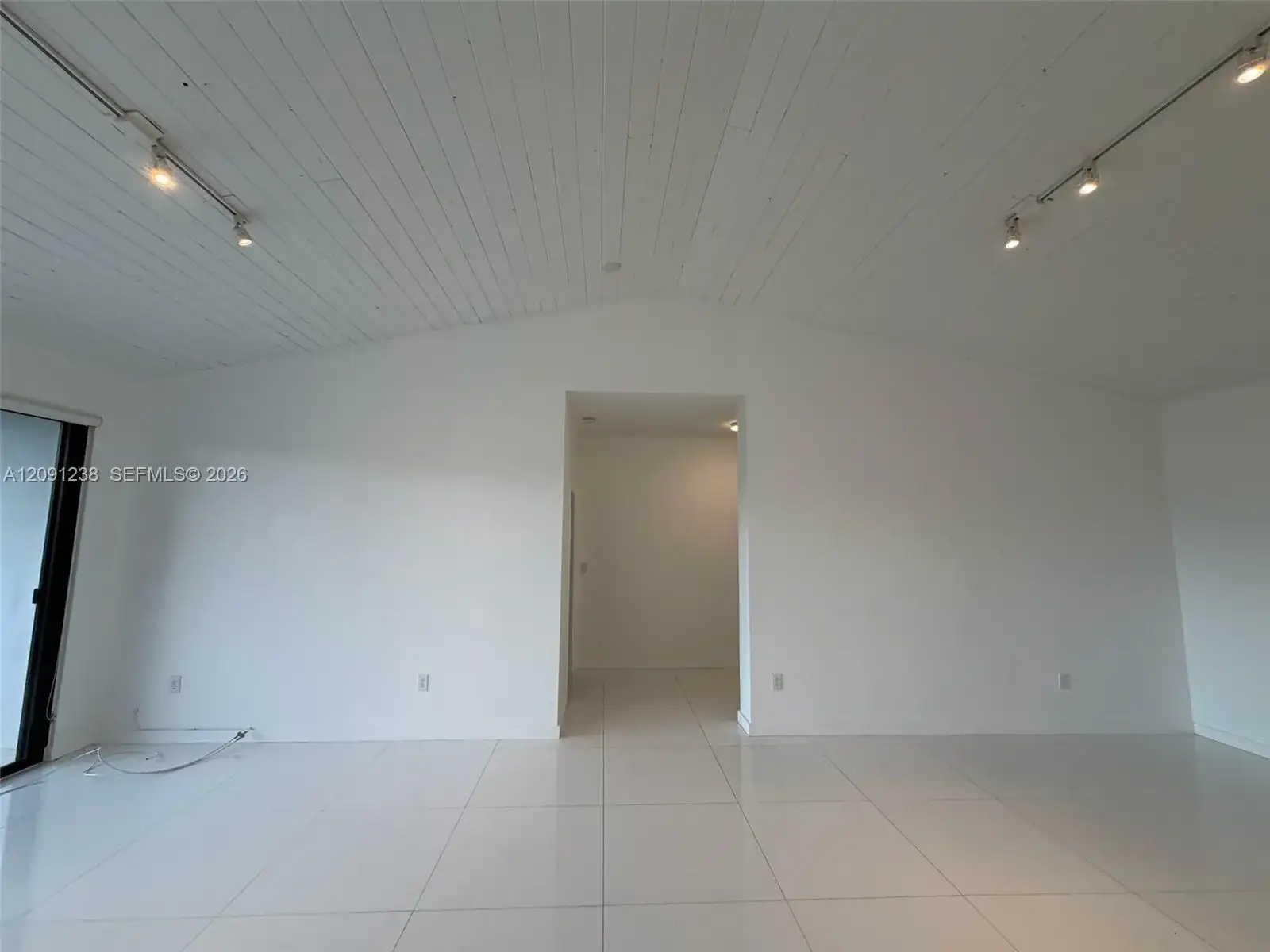55 Ocean Lane Dr # 4024, Key Biscayne FL 33149 photo 5