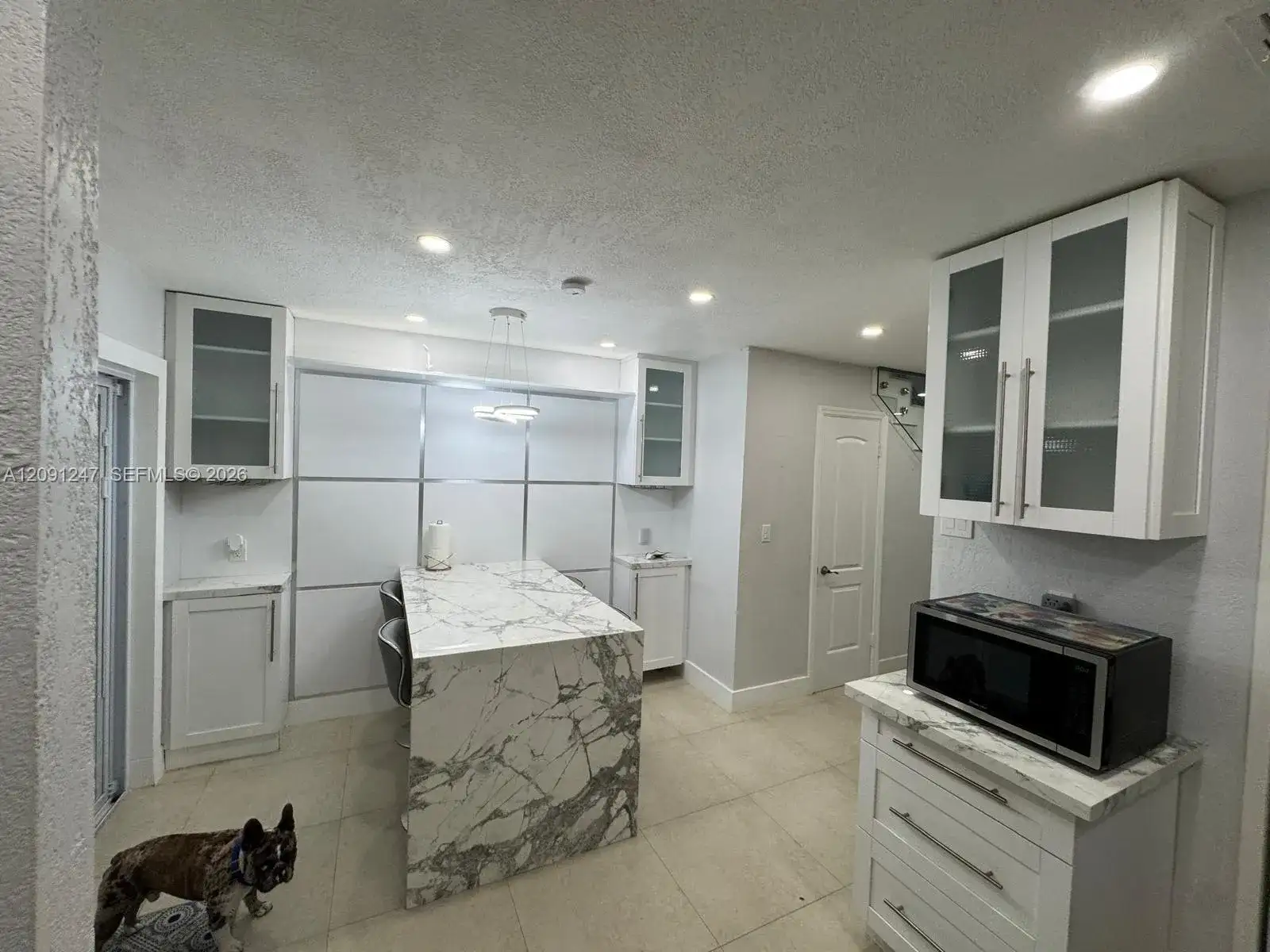 1305 W 53rd St # 102, Hialeah FL 33012 photo 2