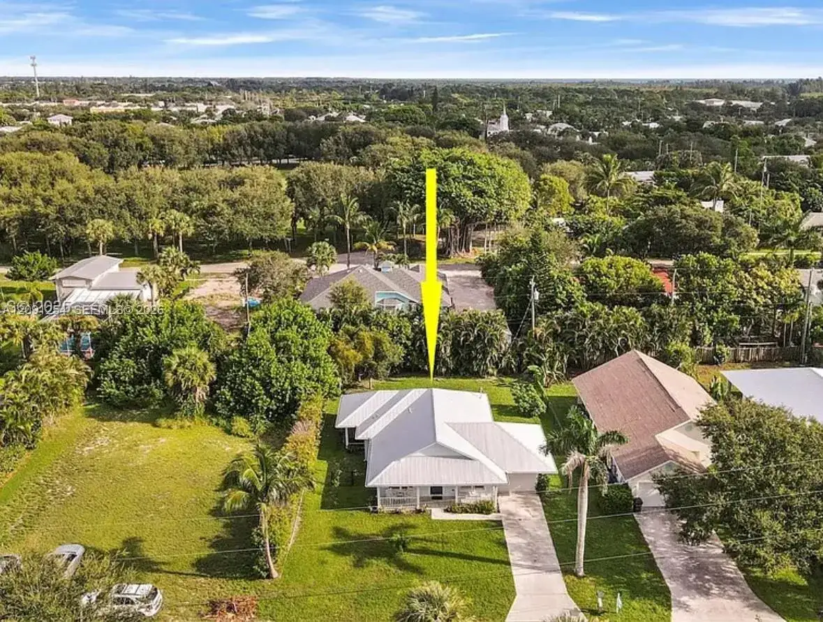 9155 SE Athena St, Hobe Sound FL 33455 photo 4