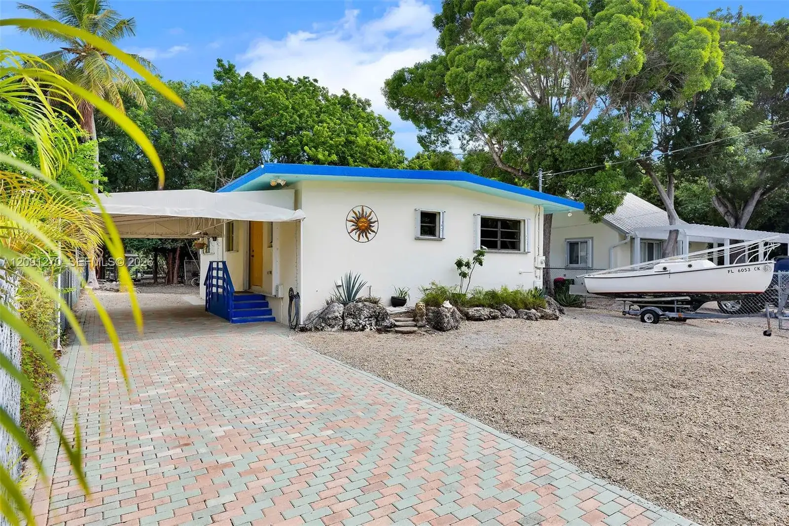 110 Indian Ave, Tavernier FL 33070 photo 2
