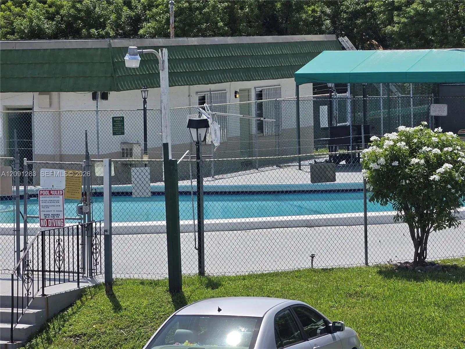 20210 NE 2nd Ave # V30, Miami Gardens FL 33179 photo 2
