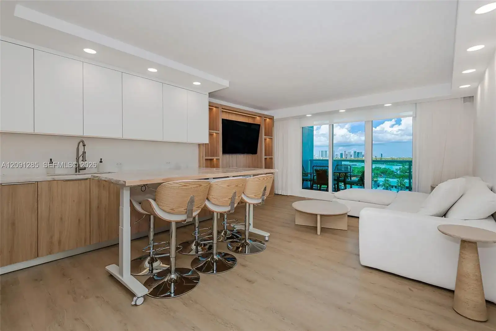 2301 Collins Ave # 834, Miami Beach FL 33139 photo 2