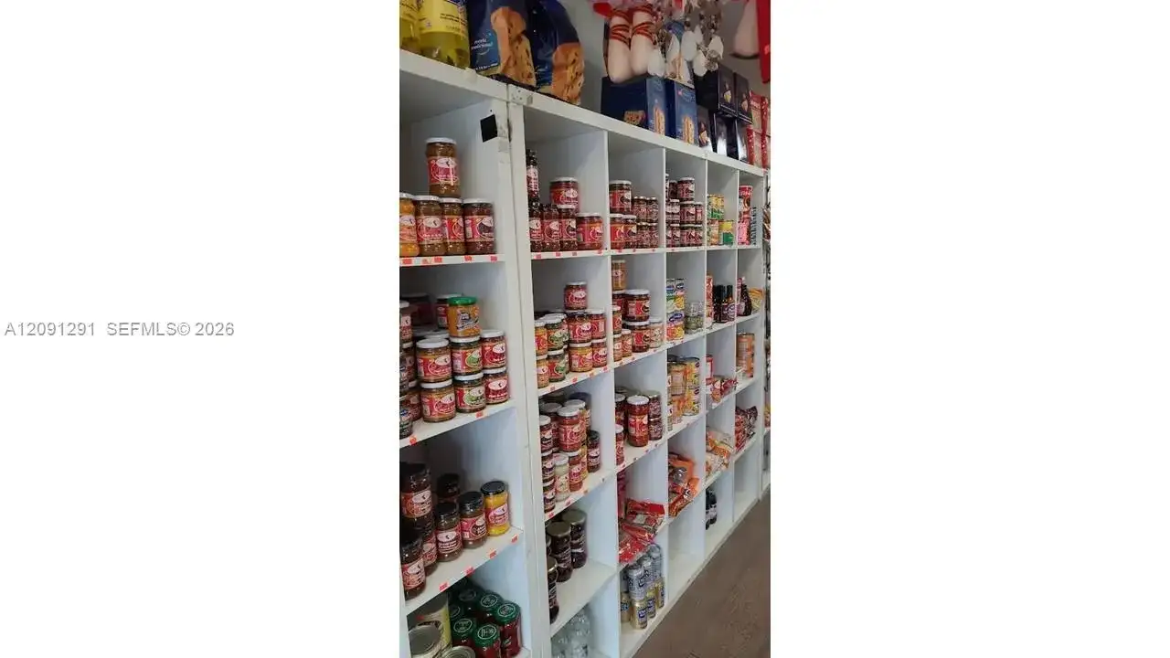 Specialty Retail Business, Coral Gables FL 33134 photo 4