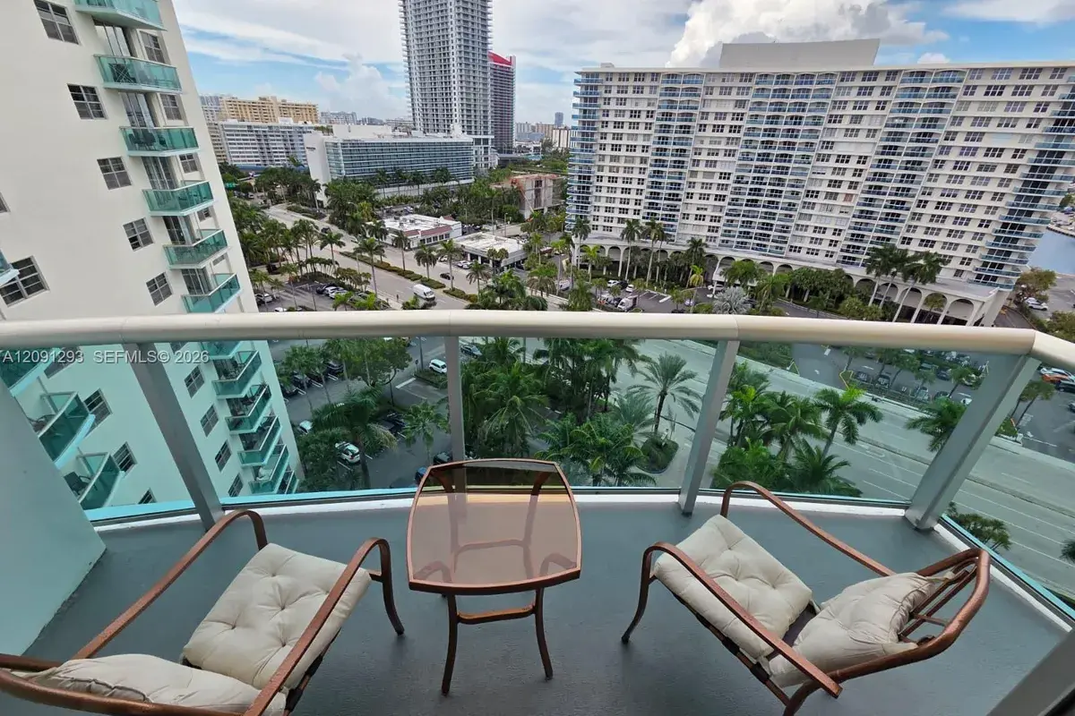 3801 S Ocean Dr # 14U, Hollywood FL 33019