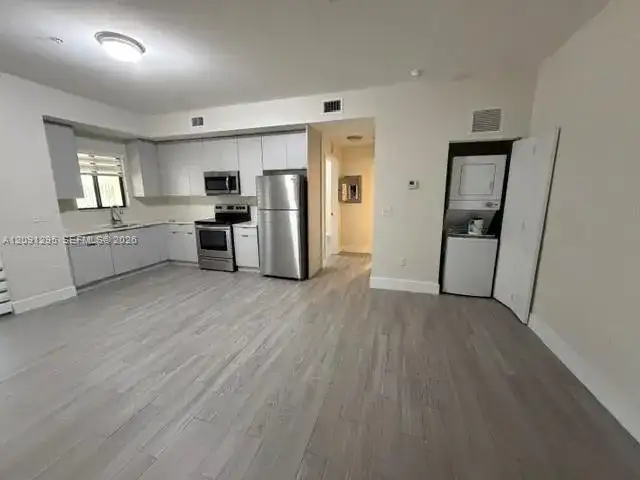 751 NW 1st St # 101, Miami FL 33128 photo 5